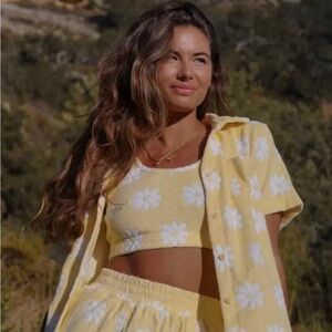 Yllw the Label Three-Piece Set in Oops-A-Daisy Print (tag:M, fit: Small)